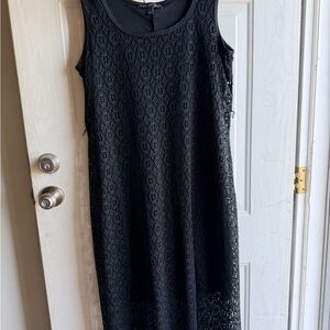 madison leigh Black Lace Sleeveless Midi Dress